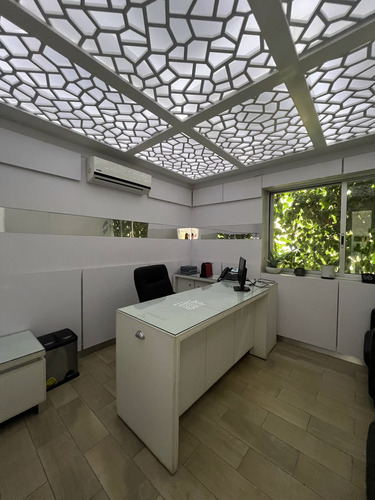 Casa Con Uso De Suelo Comercial En Polanco