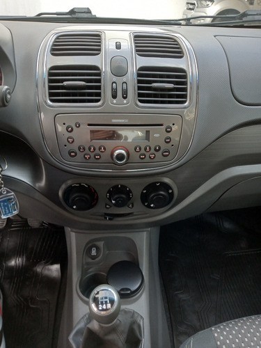 Fiat Grand Siena 1.6 Essence 115cv Pack Seguridad