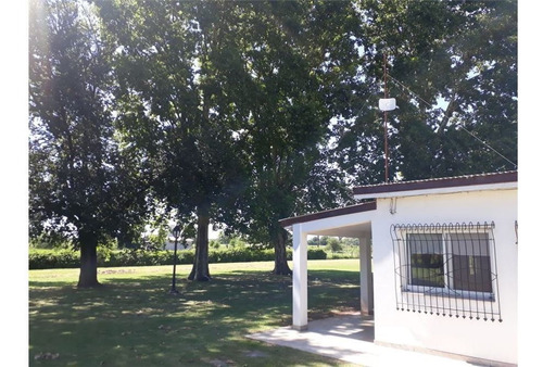 Venta - Casa Quinta Con Piscina En Ibarlucea