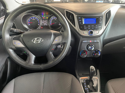 Hyundai HB20S C.Style/C.Plus1.6 Flex 16V Aut. 4p