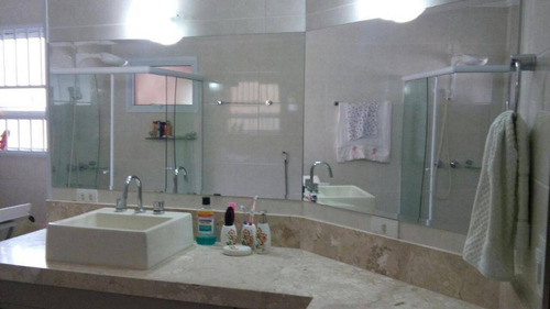 Sobrado Residencial À Venda, Parque Santa Teresa, Santa Isabel. - So0280