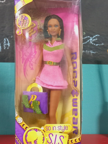 Barbie So In Style Grace Roca Wear Negra 2011 Sis