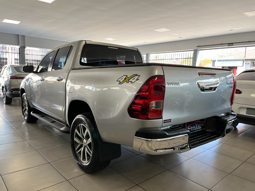 Toyota Hilux 2.7 SRV 4X4 CD 16V FLEX 4P AUTOMÁTICO
