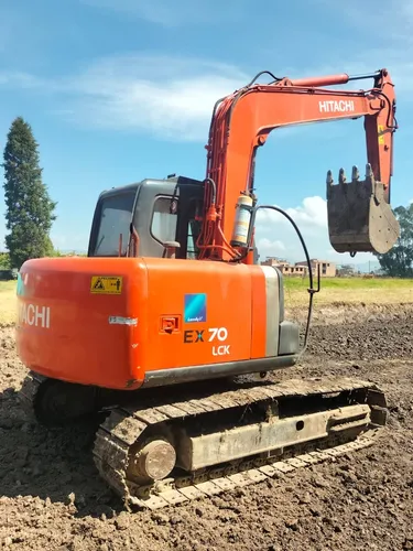 Retroexcavadora Itachi 70 2000