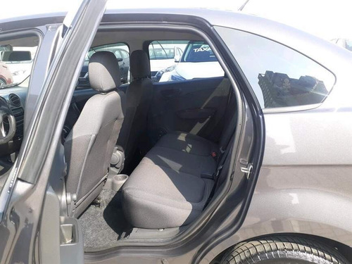 Imagem 10 de 12 de Grand Siena 1.4 Mpi 8v Flex 4p Manual