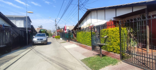Hermosa Casa En Tranquilo Sector De Maipú