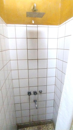 En Venta Casa 2 Dormitorios Depto 1 Dormitorio - La Falda
