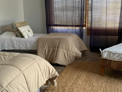 Casa En Venta De 3 Dormitorios En Pueblo Mio