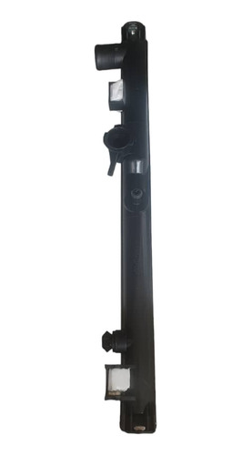 Tanque Radiador Salida Chevrolet Luv-dimax (sincronica)