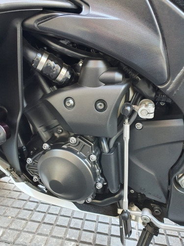 Imagen 11 de 14 de Yamaha Yzf R1 Crossplane Unica Por Su Estado!!!!!