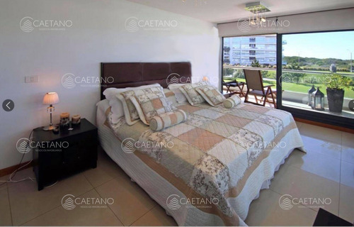 3 Suite Y Dependencia Con Parrillero Propio