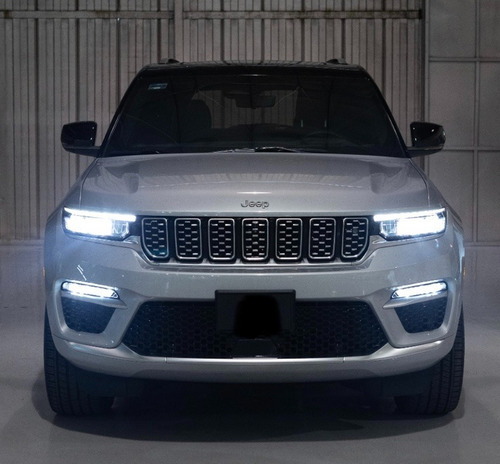 Jeep Grand Cherokee 5.7 V8 Summit Reserve Blindada Nivel III