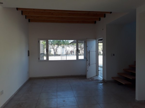 Vendo Duplex A Estrenar Calle Ortubia