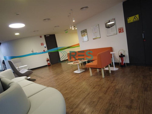 Oficina En Arriendo En Las Condes