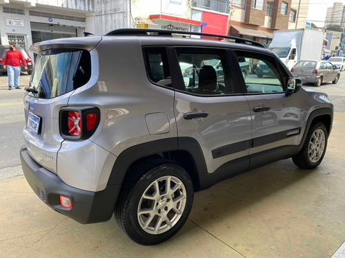 Imagem 8 de 8 de Jeep Renegade 1.8 16v Flex Sport 4p Automático