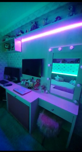 Porteira Fechada! Decorado, Com Closet Parque Do Sol