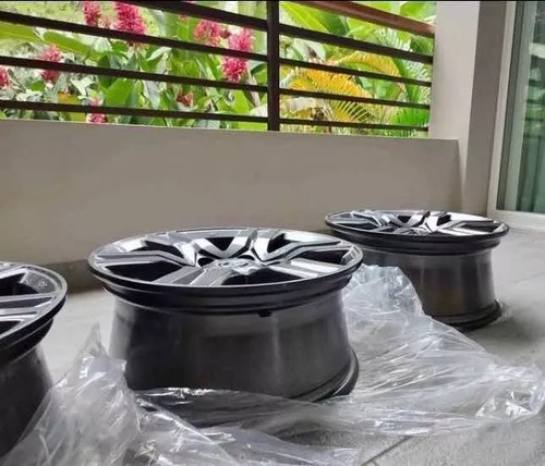 Imagen 2 de 3 de Aros 17 Toyota Hilux Prado Fortuner 4runner (nuevos)