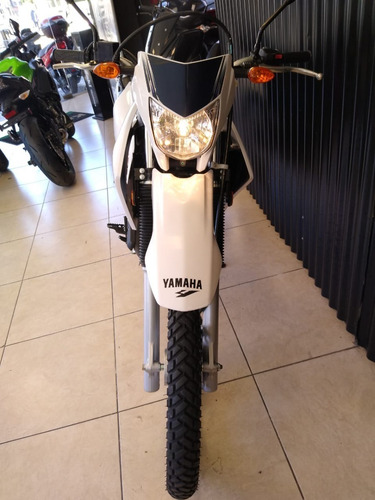 Yamaha Xtz 250 Lander ( No Honda Tornado Xr 250 ) Permuto