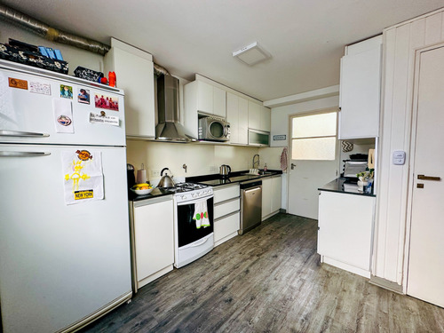 Venta Casa 4 Ambientes Con Jardín Y Pileta Propio Acassuso