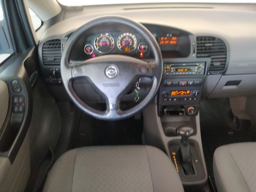 Imagem 8 de 12 de Chevrolet Zafira 1.8 Flex Automática Expression Completa
