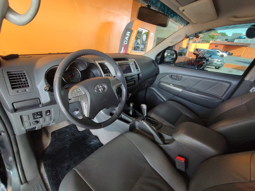 Toyota Hilux 2.7 SRV 4X4 CD 16V FLEX 4P AUTOMÁTICO