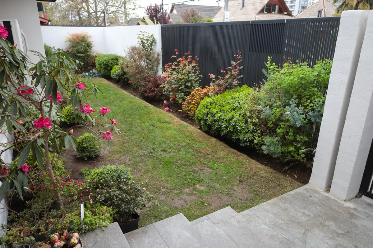 Imagen 2 de 16 de Venta Casa 226 M2 Calle Francisco Bilbao Comuna De Curicó