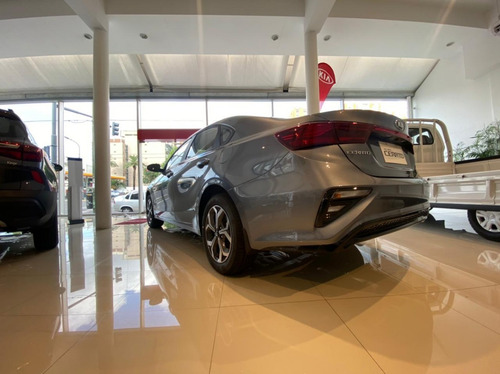 Kia Cerato Ex 2.0 Automatico 2021