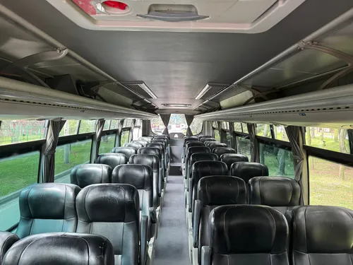 Bus Hino Con Aire En Buen Estado