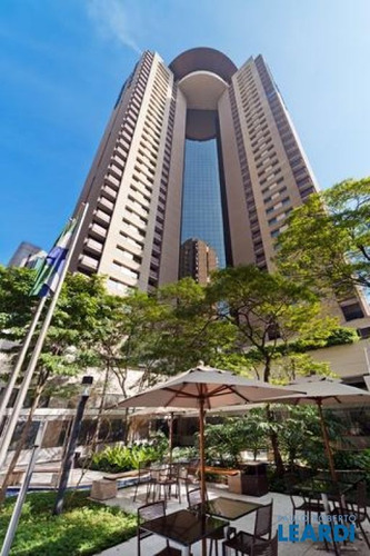 Imagem 1 de 1 de Flat - Itaim Bibi - Sp - 399079