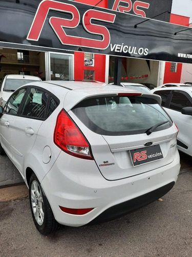 Ford New Fiesta Hatch Se 1.6 16v Powershift