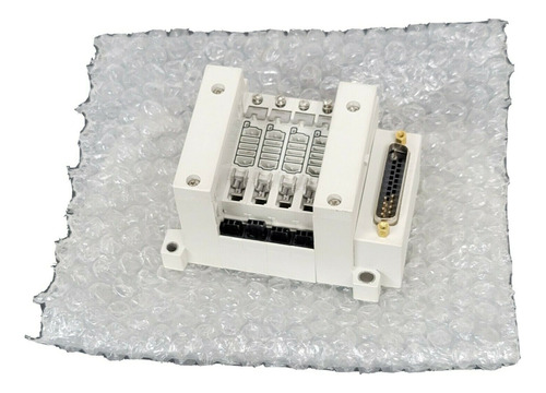New Smc Vv5q11-04n7fu3-x50us Vv5q Manifold Vv5q1104n Ccs