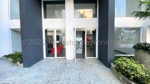Imagen 26 de 30 de Apartamento En Venta Al Oeste De Barquisimeto Cocina Con Acabados Italianos Concepto Abierto Gabriela C. #23-15395