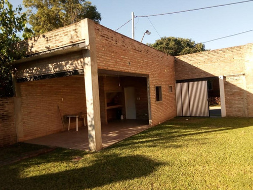Imagen 4 de 6 de Terreno C/piscina Y Quincho En Venta - Sauce Viejo