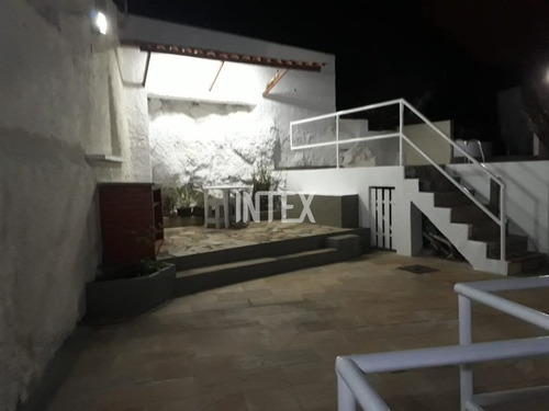 Imagem 19 de 30 de Excelente Casa Triplex Em São Francisco À Venda. - Ca00647 - 70039265