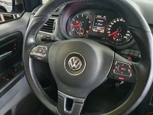 Volkswagen Spacefox Trend 2013 1.6 Imotion Flex