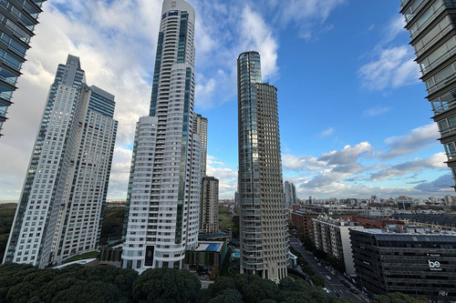 Venta Departamento 2 Ambientes En Puerto Madero