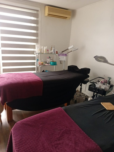 Se Arrienda Excelente Local Comercial - Vitacura-