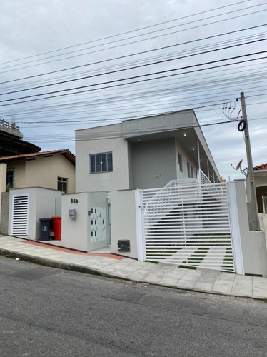 Imagem 6 de 11 de Prédio Com 5 Quitinetes E 1 Apartamento Todos Alugados! - Pr0005