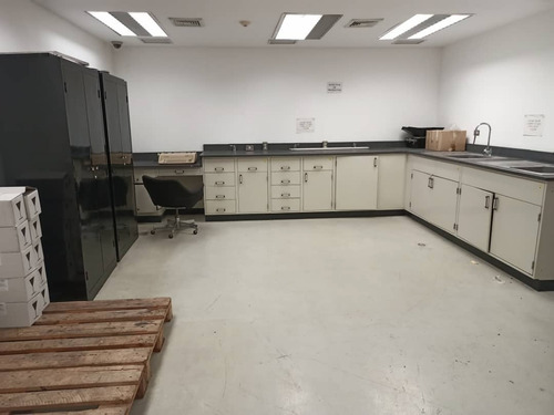 Imagen 13 de 27 de Oportunidad Edificio Comercial En Prados Del Este