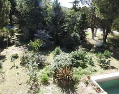 Casa En Venta - 3 Dormitorios 2 Baños - 3.108mts2 - Tandil