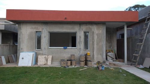 Imagem 1 de 3 de Casa Com 3 Dormitórios À Venda, 102 M² Por R$ 420.000 - Jardim Estância Brasil - Atibaia/sp - Ca0830