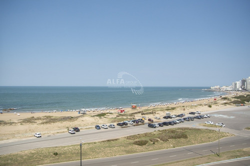 Oportunidad Imperdible En Primera Linea A La Brava, Hermoso Departamento.