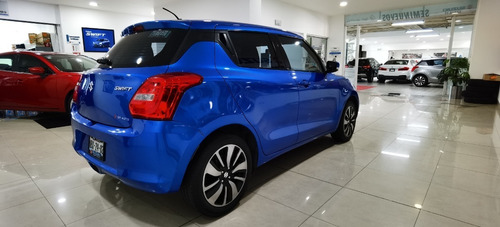 Imagen 6 de 13 de Suzuki Swift Glx Cvt 2018