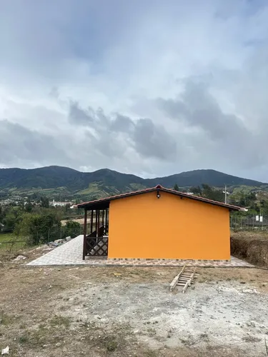 Propiedad Area Total 685 M2 Con Casa De 60m2