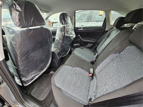 Volkswagen Nivus 1.0 200 TSI TOTAL FLEX COMFORTLINE AUTOMÁTICO