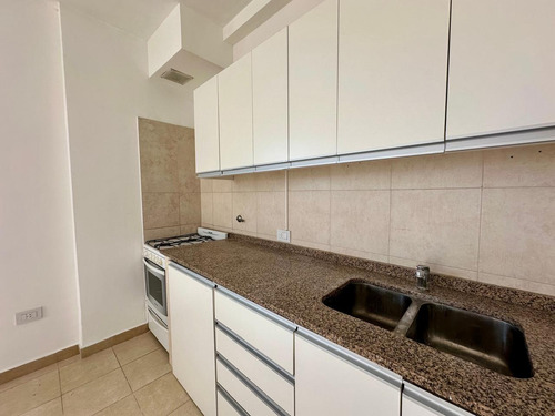 Departamento En Venta En Belén De Escobar