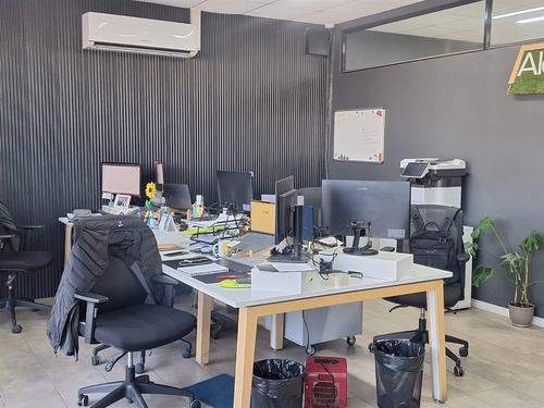 Bodega Industrial En Arriendo En Huechuraba