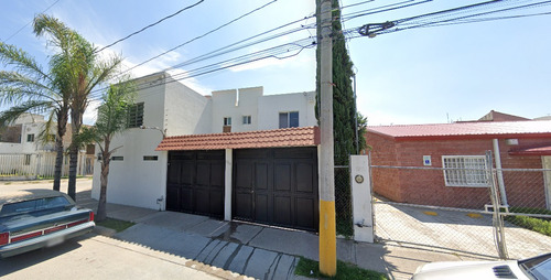 Casa En Avenida Oxigeno Condado Plus Guanajuato*** Hre