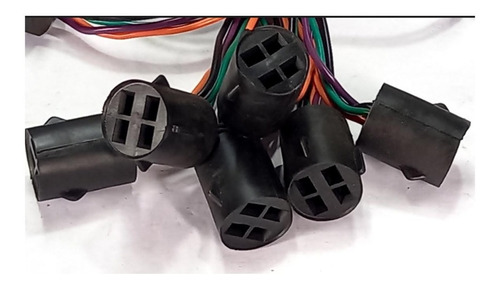 Conector Arnes Modulo Ford 2 Y 4 Cables