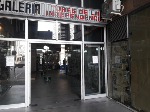 Local Comercial En Plaza Independencia, Excelente Ubicación!